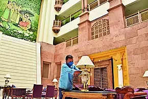 Raj govt to reserve 700 hotel rooms for RR summit guests