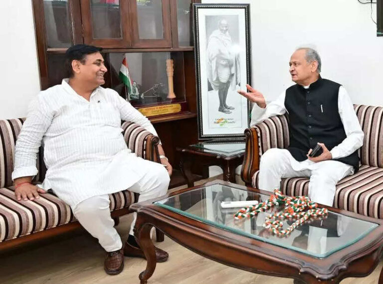 Congress rules out alliance in bypolls, to go solo on all 7 seats