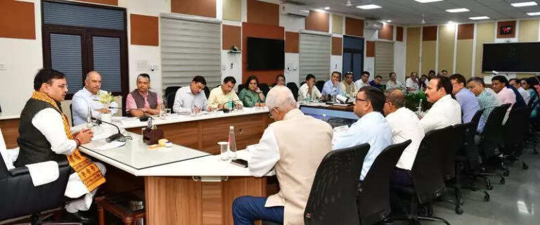 RAS body calls off pen-down protest after meeting the CM