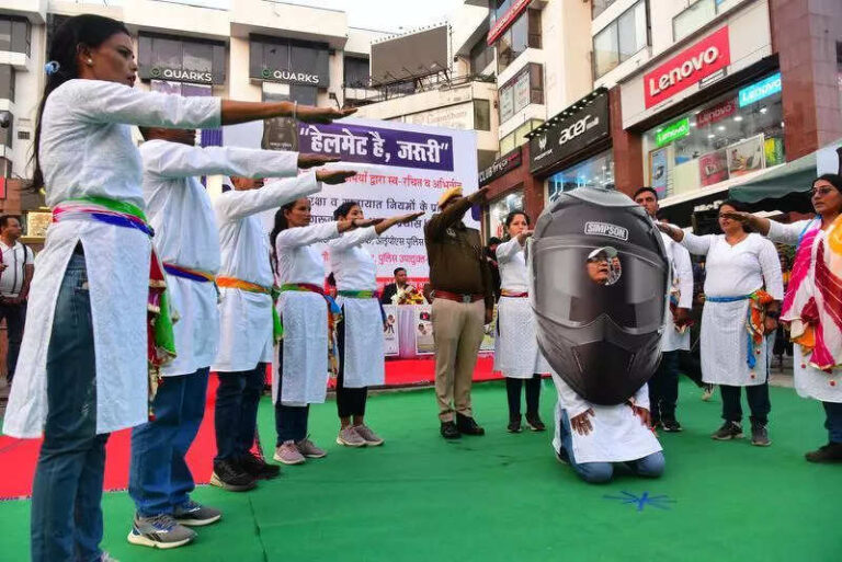 Cops turn actors, constitute street play troupe for public awareness
