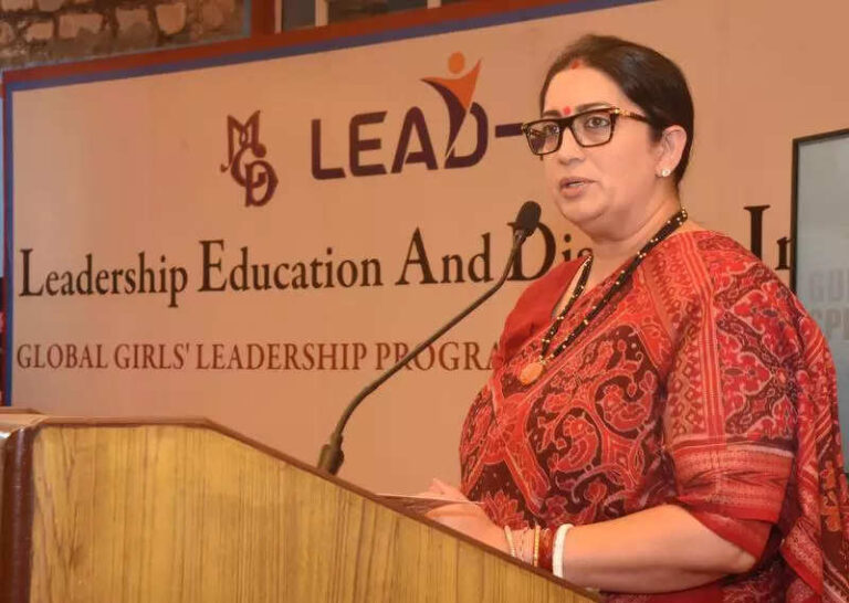 Smriti Irani speaks on women empowerment at school in Jaipur