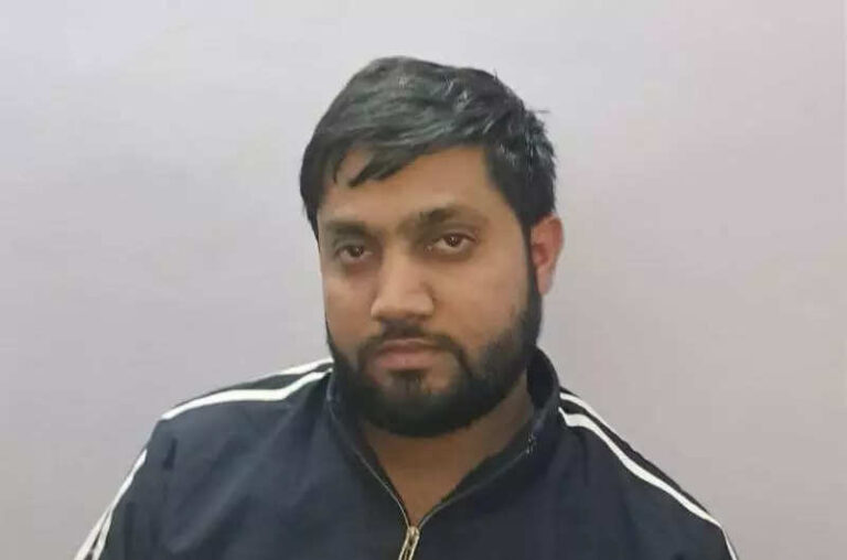 ACB nabs Alwar clerk for taking Rs 1.5L bribe