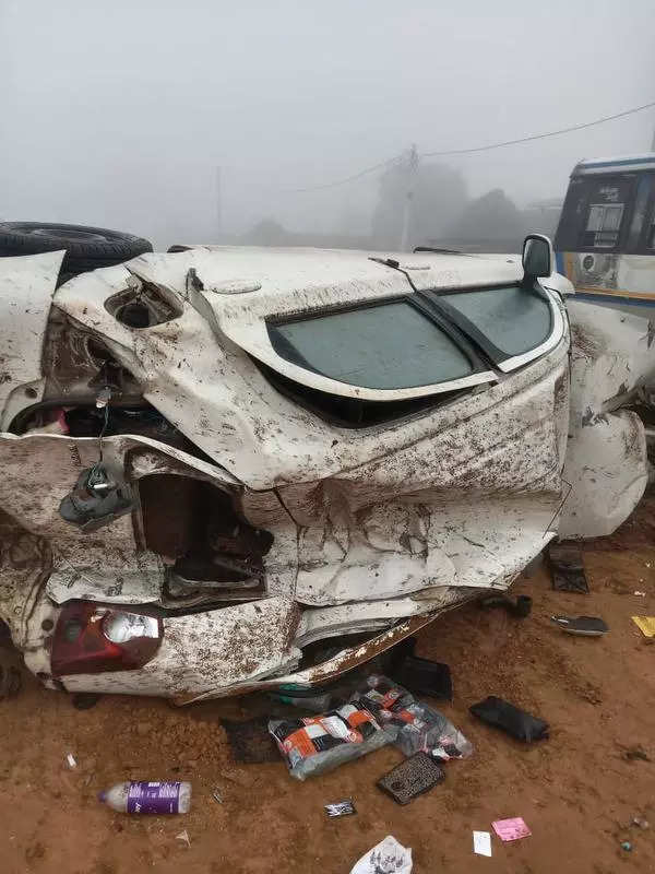 3 vehicles crash in fog on Jpr-Sikar highway, 1 hurt