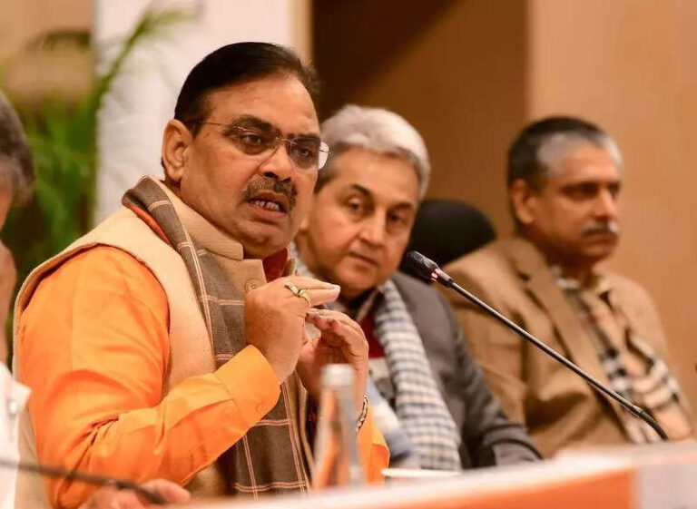 CM outlines comprehensive roadmap for healthcare in Raj