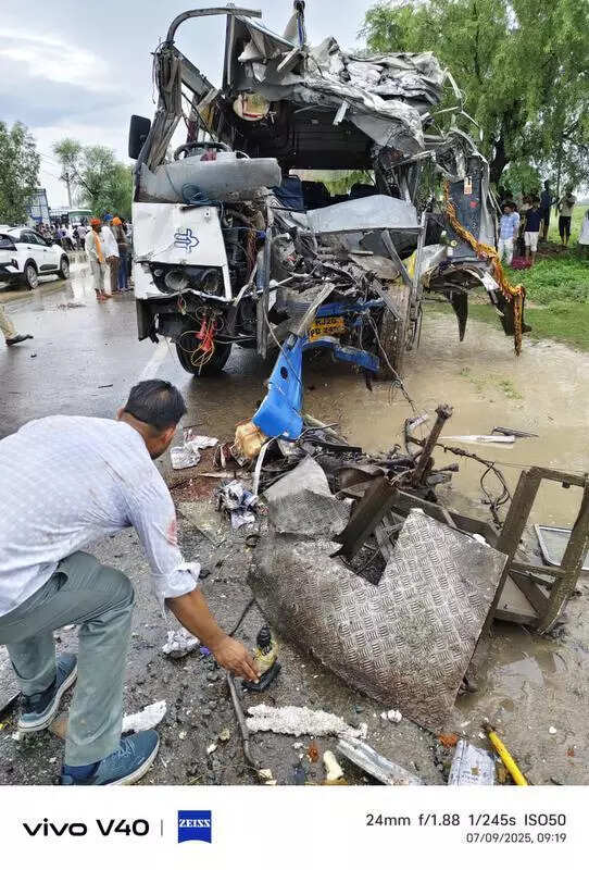 4 killed, 17 injured as bus crashes into stationary trolley in Hanumangarh