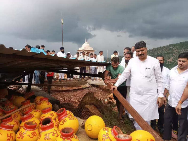 Temple demolition in Alwar sparks row