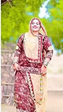 Social media star turned drug courier: Influencer held with 152g MD