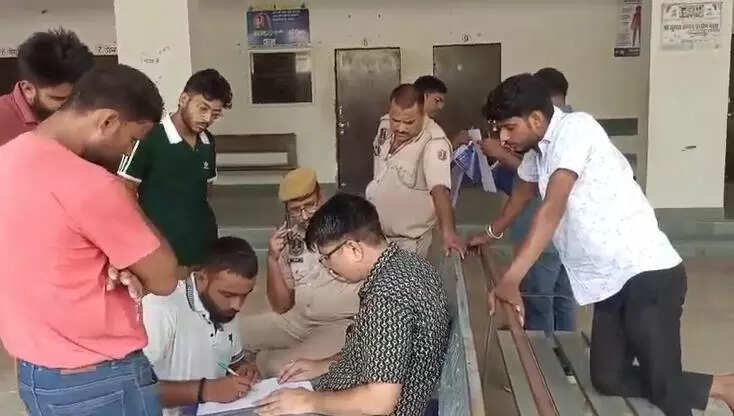 Man kills wife, abandons son at relative’s house in Gr Noida