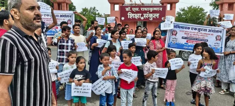 Parents stir in city over RTE admission delay in pvt schools